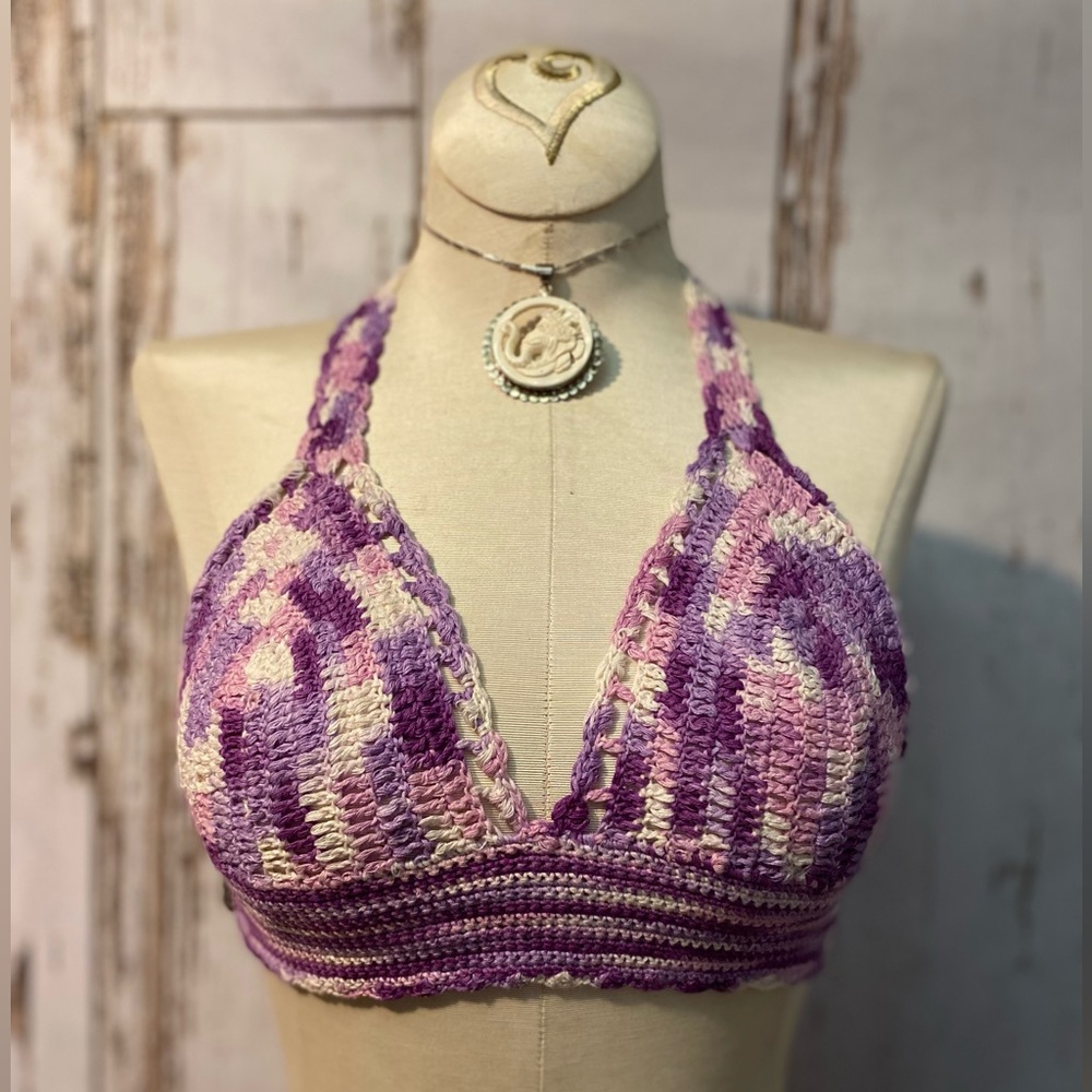 Hand crochet bikini halter top. Purple, violet and white. XS-M